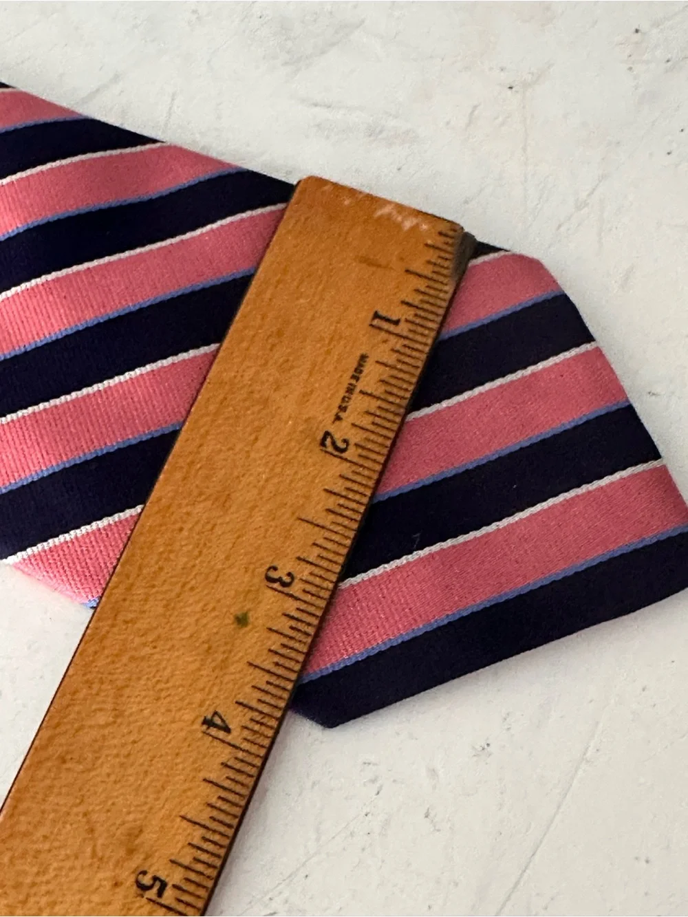 BROOKS BROTHERS PINK NAVY STRIPED SILK TIE CLASSIC LENGTH